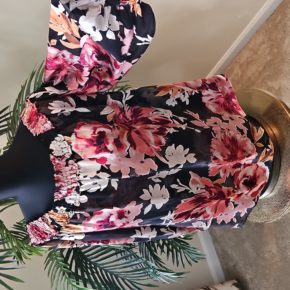 WHBM floral off the shoulder top